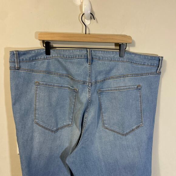 Old Navy High-Waisted Wow Straight Jeans Santa Catarina Wash Denim Plus Sz 24 L - Picture 6 of 11